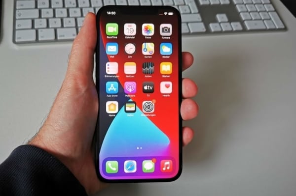 Und es hat Zoom gemacht: Top-Handys im Foto-Zoom-Vergleichs-Test Und es hat Zoom gemacht: Top-Handys im Foto-Zoom-Vergleichs-Test