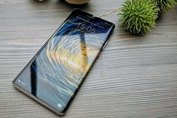 Und es hat Zoom gemacht: Top-Handys im Foto-Zoom-Vergleichs-Test Und es hat Zoom gemacht: Top-Handys im Foto-Zoom-Vergleichs-Test