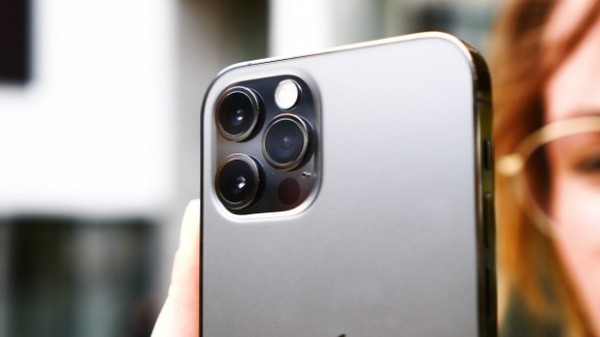 iPhone 13: Nächstes Apple-Smartphone soll ein Problem weniger bekommen iPhone 13: Nächstes Apple-Smartphone soll ein Problem weniger bekommen