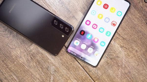 Samsung Galaxy S21: Drei Größen, zwei Tele-Kameras, ein neuer Super-Prozessor Samsung Galaxy S21: Drei Größen, zwei Tele-Kameras, ein neuer Super-Prozessor