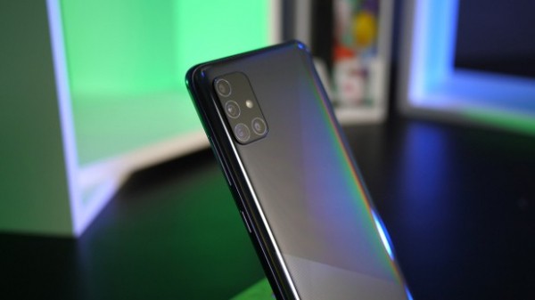 Samsung setzt Rotstift an: Galaxy A51 für kurze Zeit im Angebot kaufen Samsung setzt Rotstift an: Galaxy A51 für kurze Zeit im Angebot kaufen