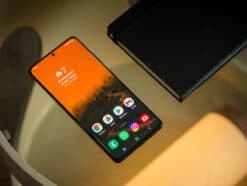 Samsung überrascht: Galaxy A51, A50 und viele weitere Modelle bekommen Kamera-Funktionen des Galaxy S21 Ultra Samsung überrascht: Galaxy A51, A50 und viele weitere Modelle bekommen Kamera-Funktionen des Galaxy S21 Ultra