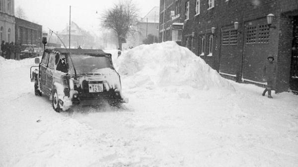 Schnee-Chaos am Wochenende: Wann Sie am besten bei Aldi, Lidl, Rewe und Co. einkaufen sollten