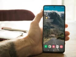 Samsung Galaxy A72: Preis, Design und Ausstattung - alles, was du wissen musst Samsung Galaxy A72: Preis, Design und Ausstattung - alles, was du wissen musst