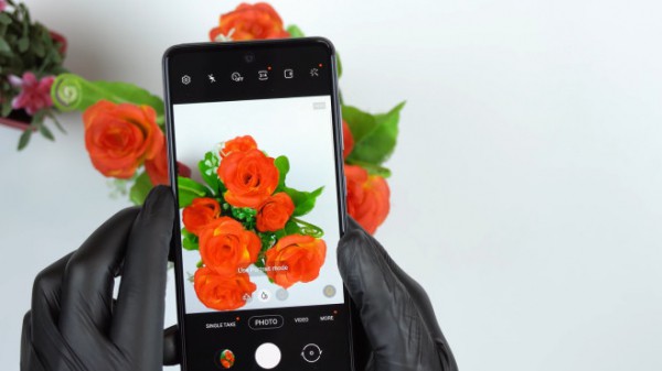 Vor dem Samsung-Event: Ein Video zeigt das Galaxy A52 im Unboxing Vor dem Samsung-Event: Ein Video zeigt das Galaxy A52 im Unboxing