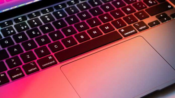 Neue MacBook Pros doch noch im dritten Quartal
   
    Neue MacBook Pros doch noch im dritten Quartal