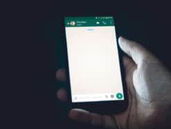 WhatsApp-Aus auf vielen Handys: Diese Smartphones sind betroffen WhatsApp-Aus auf vielen Handys: Diese Smartphones sind betroffen