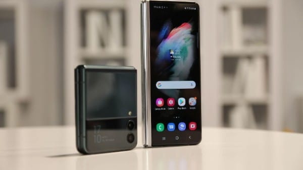 Samsung präsentiert Galaxy Flip3 und Fold 3 Samsung präsentiert Galaxy Flip3 und Fold 3